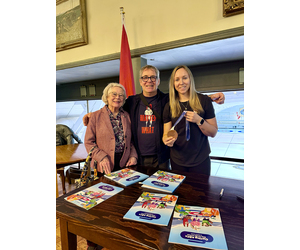 La championne de curling Rachel Homan rend visite au CCRM